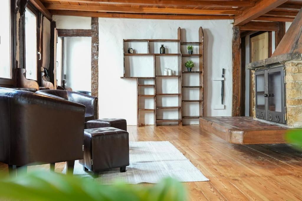 Charmante Fachwerk Wohnung Mit Terrasse In Der Altstadt Koblenz  Exteriör bild
