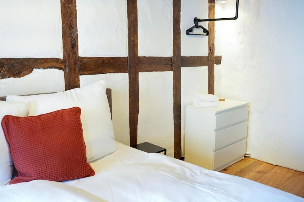 Charmante Fachwerk Wohnung Mit Terrasse In Der Altstadt Koblenz  Exteriör bild